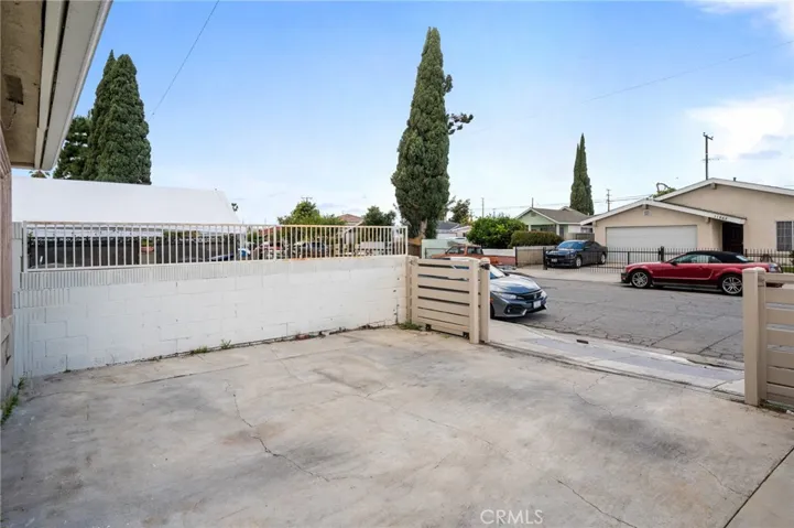11866 167th Street, Artesia, California 90701