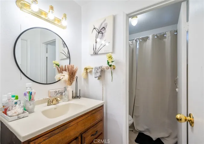 11866 167th Street, Artesia, California 90701