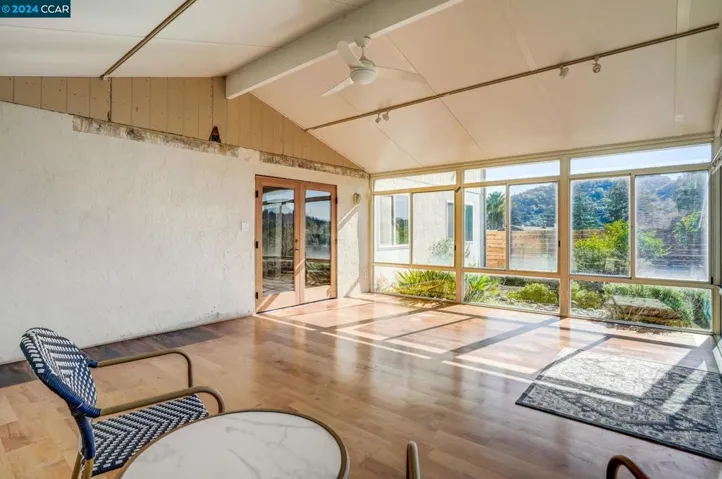 2546 Carmelita Way, Pinole, California 94564