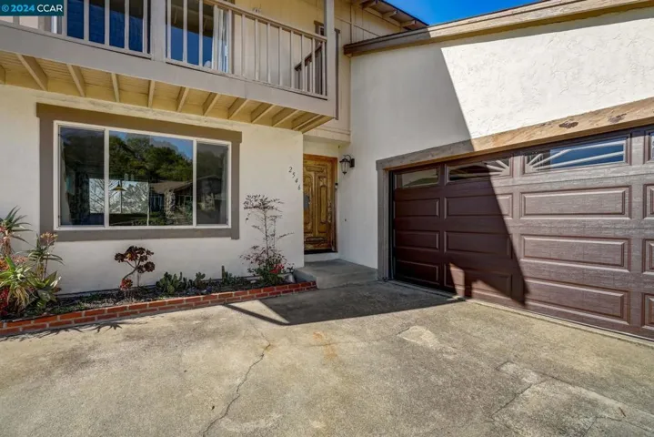 2546 Carmelita Way, Pinole, California 94564