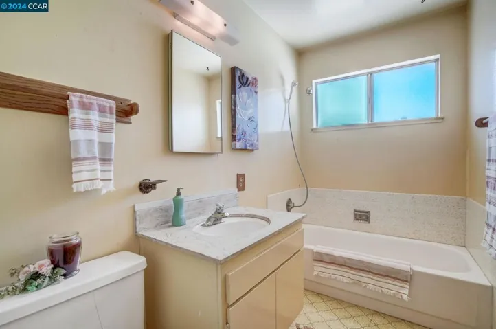 2546 Carmelita Way, Pinole, California 94564