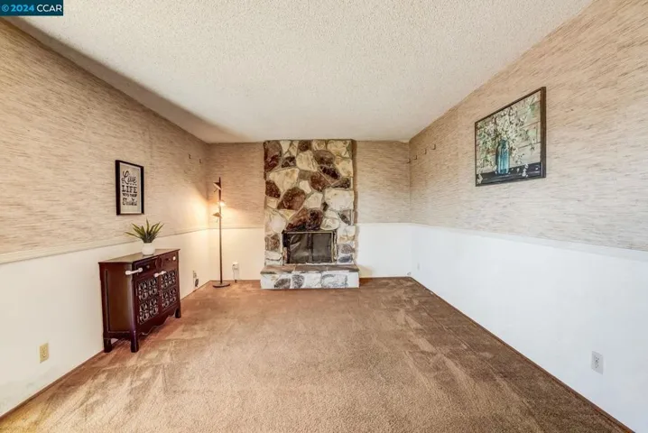 2546 Carmelita Way, Pinole, California 94564