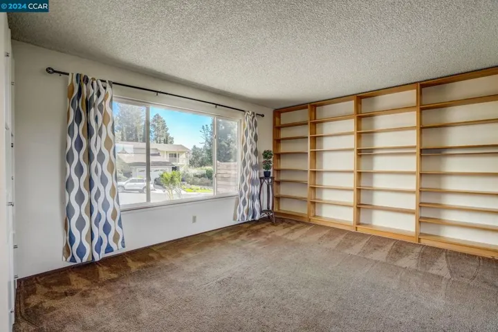 2546 Carmelita Way, Pinole, California 94564