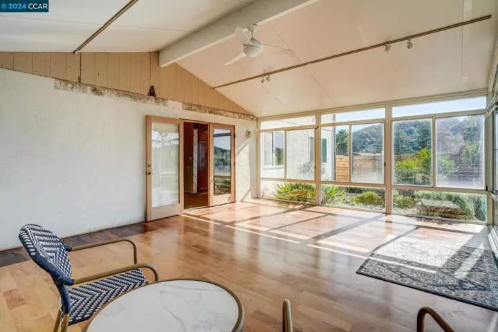 2546 Carmelita Way, Pinole, California 94564