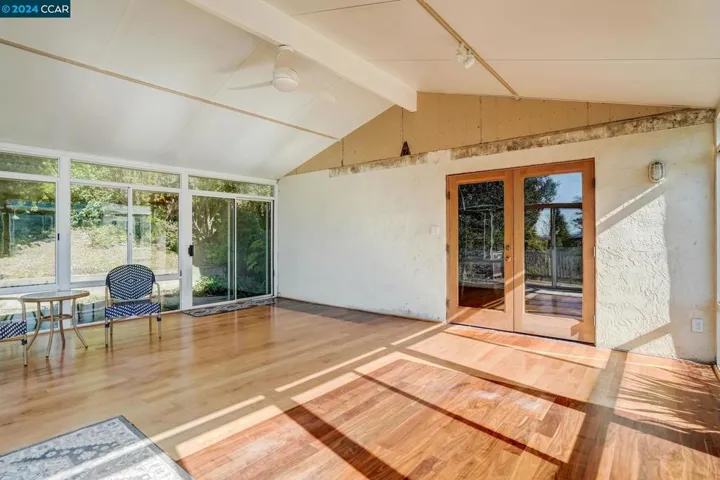2546 Carmelita Way, Pinole, California 94564