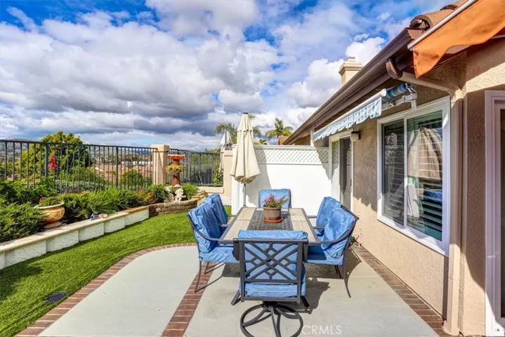 27355 Paseo La Serna, San Juan Capistrano, California 92675