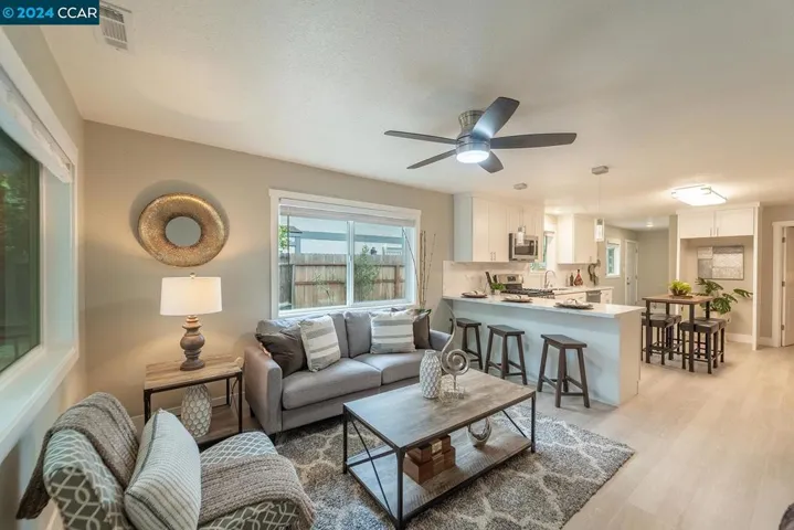 427 1st St, Brentwood, California 94513