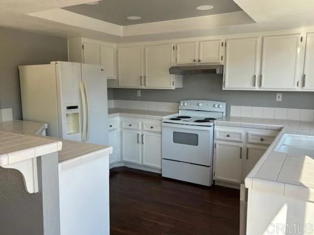 2245 Via Blanca, Oceanside, California 92054
