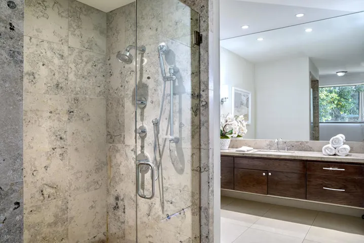 Guest Bath 3