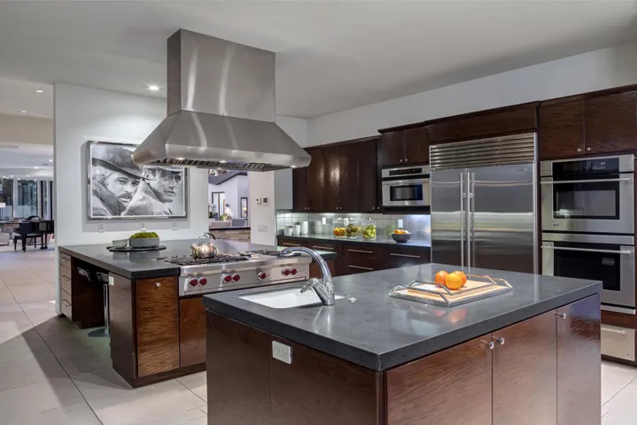 Perfect Chef's Kitchen with Islands