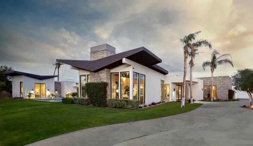 Exquisite Setting