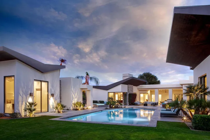 Magical Night Time Aura
