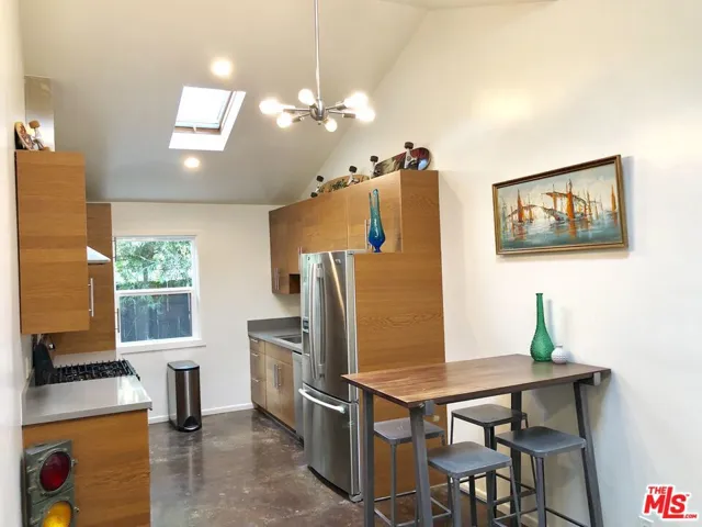 320 Grand Boulevard, Venice, California 90291