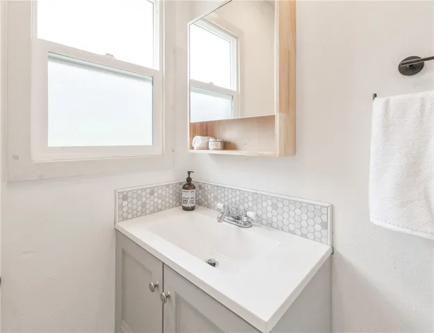 317 12th Street, Huntington Beach, California 92648