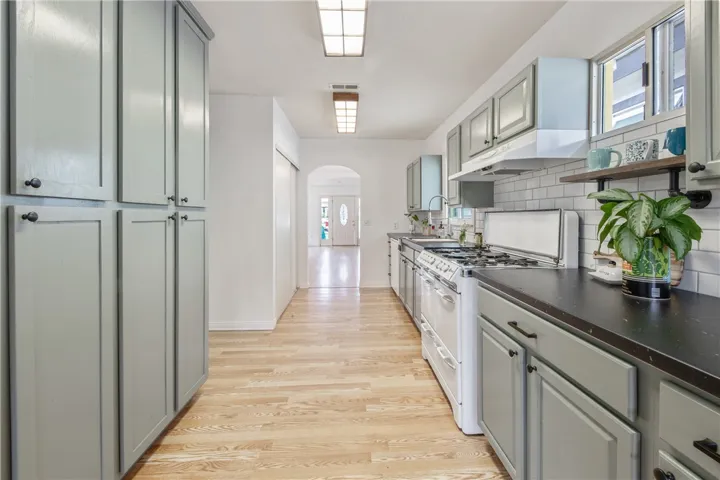 Kitchen has plenty of storage space