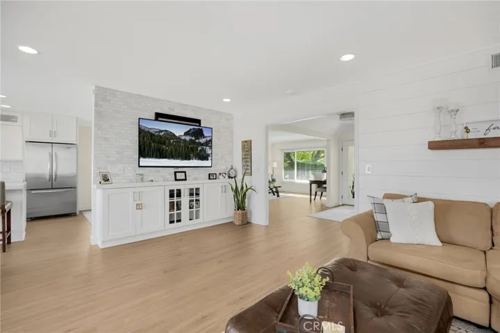 501 W Wedgewood Lane, La Habra, California 90631