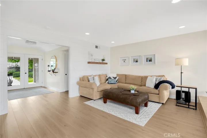 501 W Wedgewood Lane, La Habra, California 90631