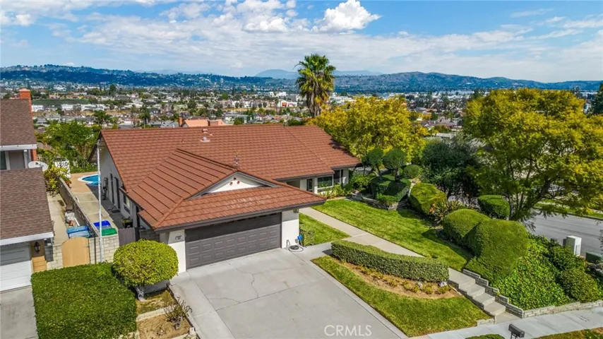 501 W Wedgewood Lane, La Habra, California 90631