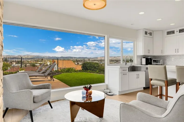 501 W Wedgewood Lane, La Habra, California 90631