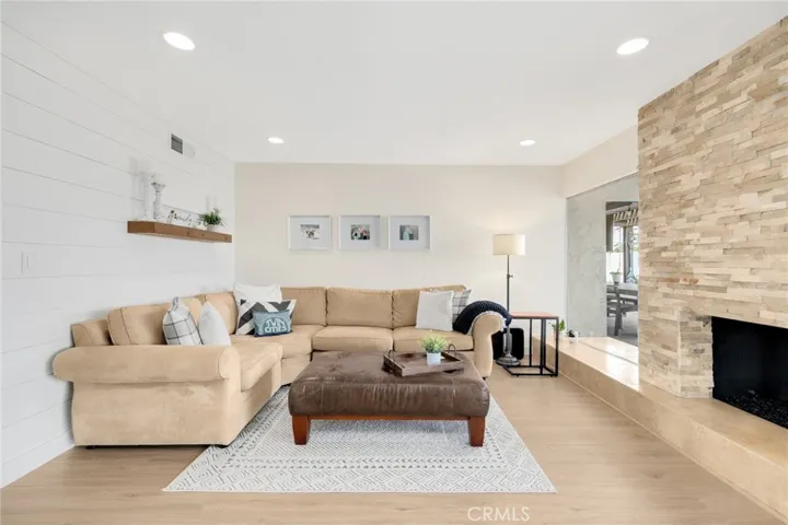 501 W Wedgewood Lane, La Habra, California 90631