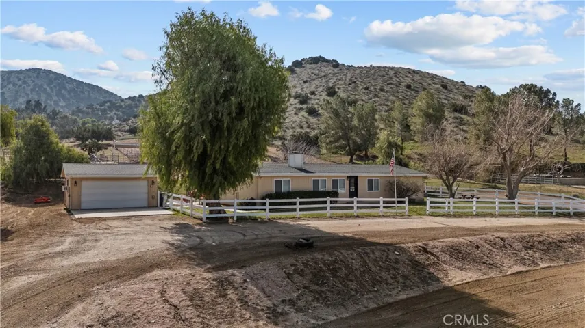 31734 Indian Oak Road, Acton, California 93510