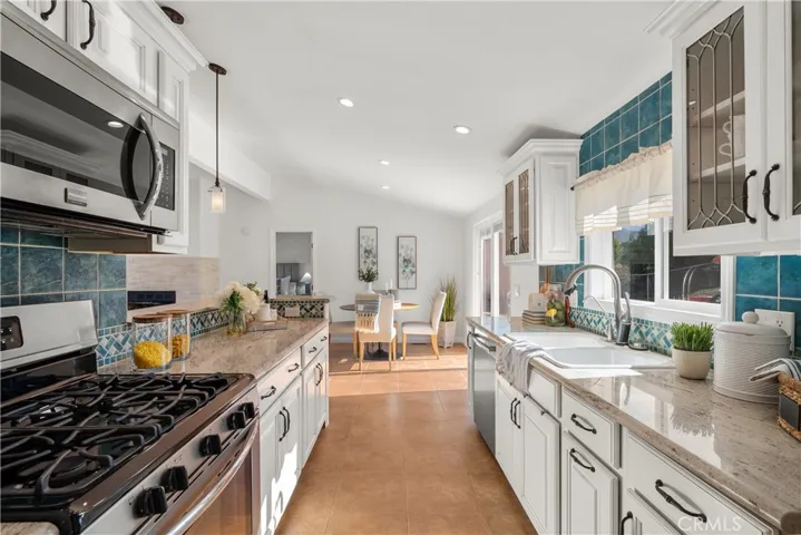 31734 Indian Oak Road, Acton, California 93510