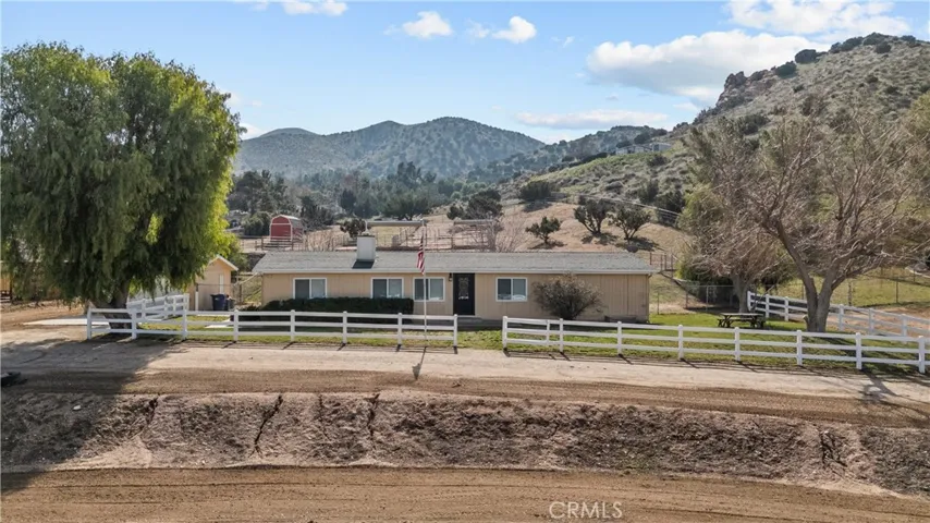 31734 Indian Oak Road, Acton, California 93510