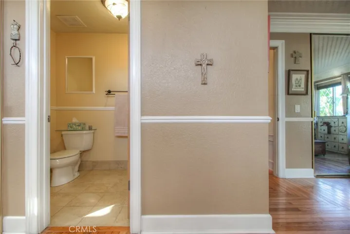 2211 S Malcolm Avenue, Ontario, California 91761
