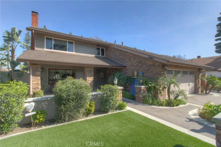 2211 S Malcolm Avenue, Ontario, California 91761