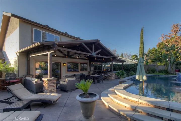 2211 S Malcolm Avenue, Ontario, California 91761