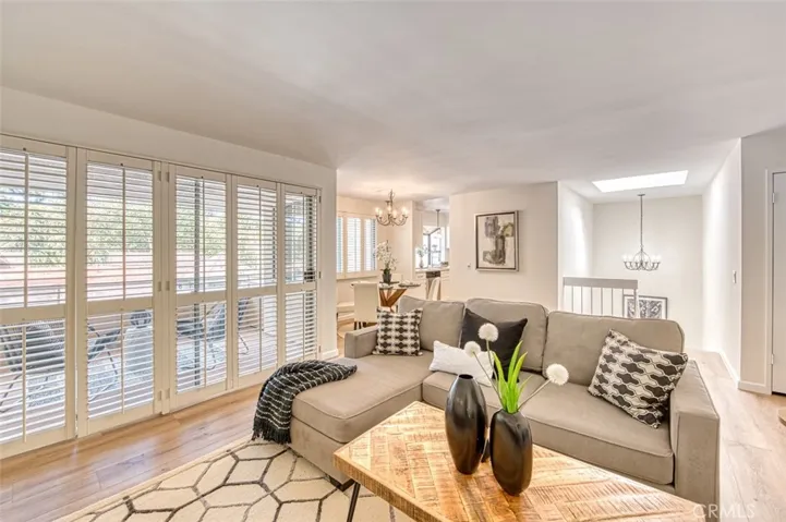 22152 Caminito Vino, Laguna Hills, California 92653