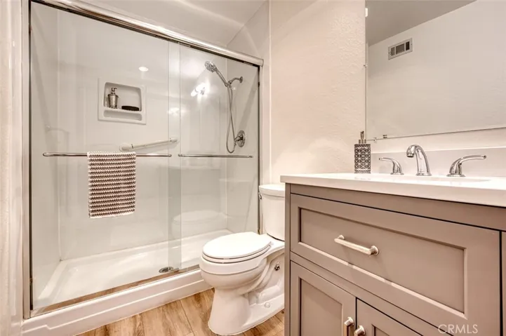 22152 Caminito Vino, Laguna Hills, California 92653