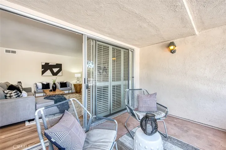 22152 Caminito Vino, Laguna Hills, California 92653