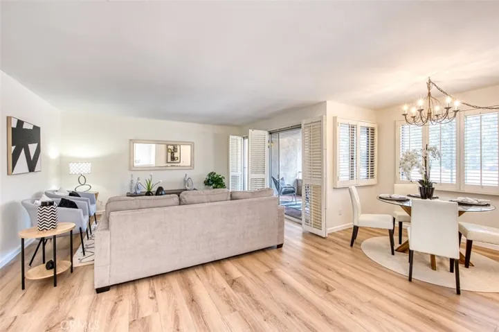 22152 Caminito Vino, Laguna Hills, California 92653