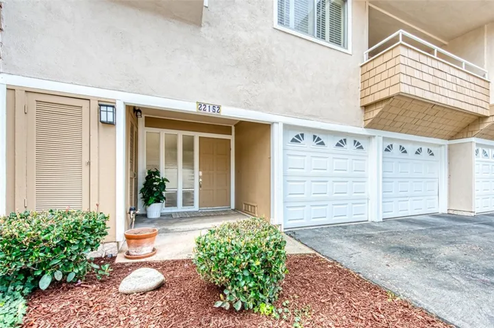 22152 Caminito Vino, Laguna Hills, California 92653