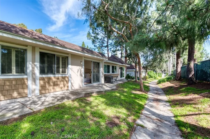 22152 Caminito Vino, Laguna Hills, California 92653