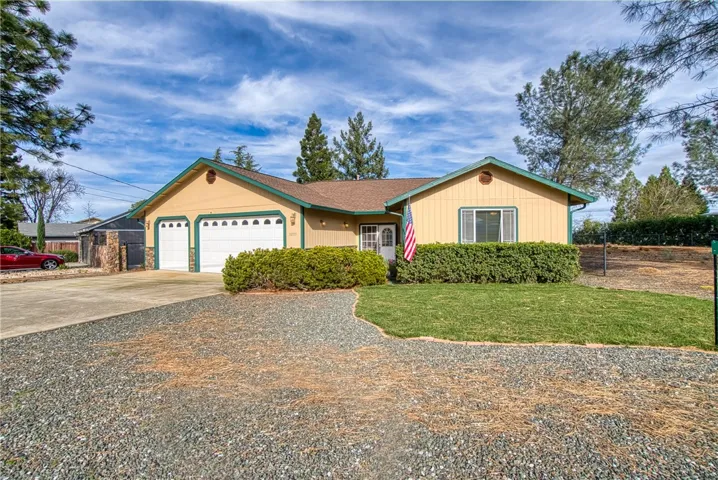 10735 Fairway Drive, Kelseyville, California 95451