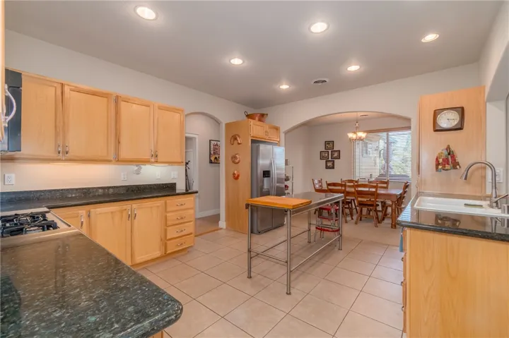 10735 Fairway Drive, Kelseyville, California 95451