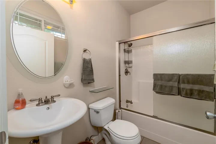 10735 Fairway Drive, Kelseyville, California 95451