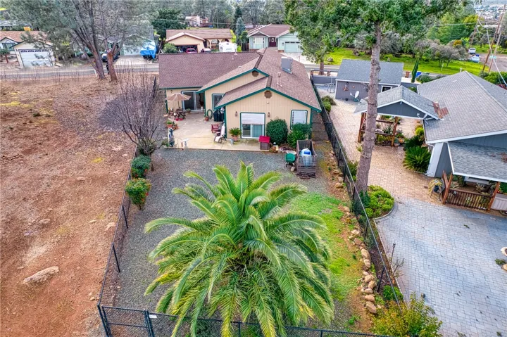 10735 Fairway Drive, Kelseyville, California 95451