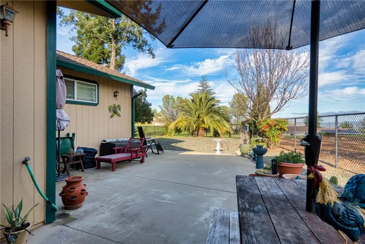 10735 Fairway Drive, Kelseyville, California 95451