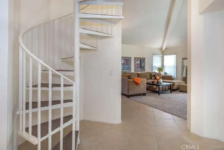 Spiral staircase leading to loft
