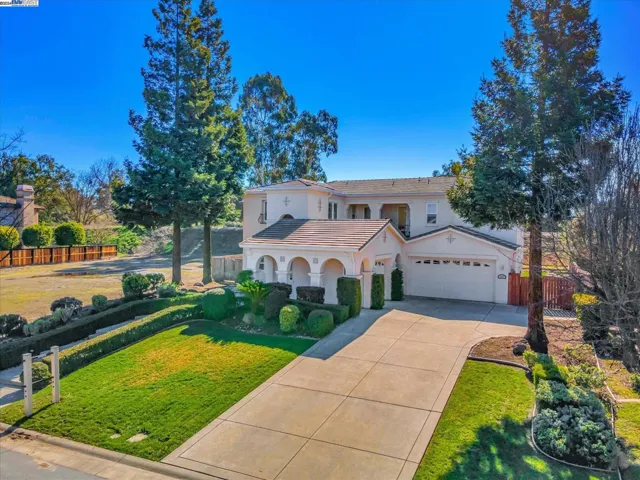 4824 Saint Andrews, Stockton, California 95219