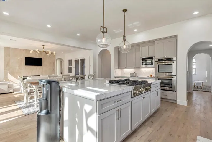 4824 Saint Andrews, Stockton, California 95219