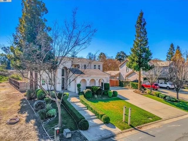 4824 Saint Andrews, Stockton, California 95219