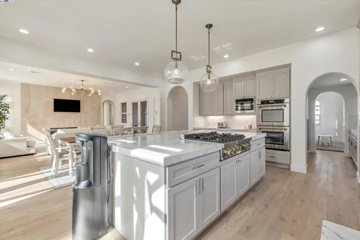 4824 Saint Andrews, Stockton, California 95219