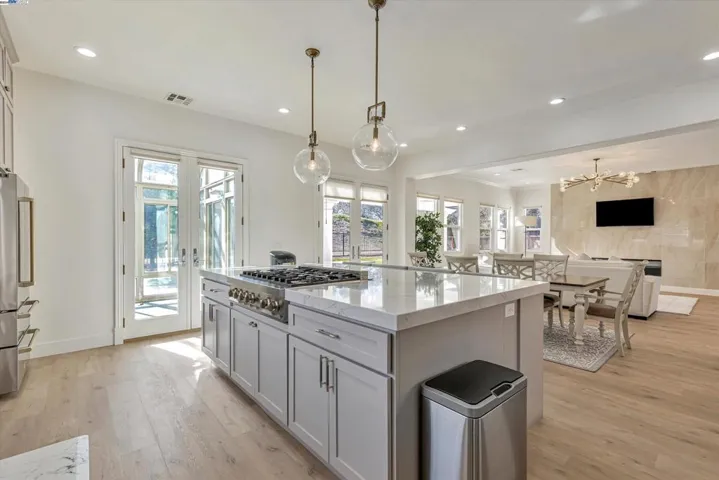 4824 Saint Andrews, Stockton, California 95219