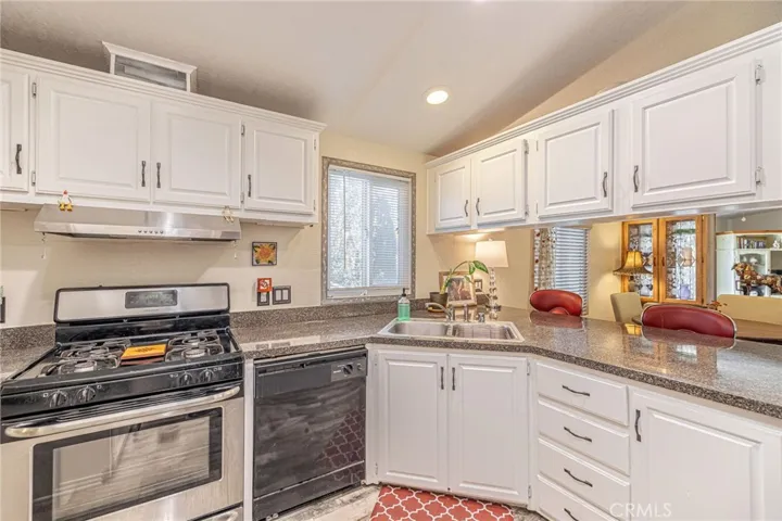 33105 Santiago Road 72, Acton, California 93510