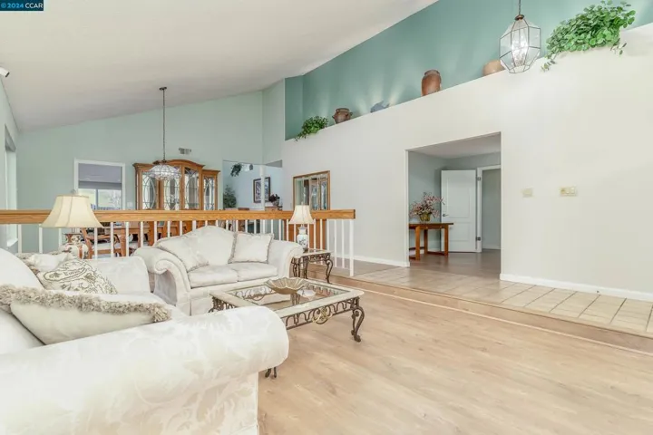 5369 Carriage Dr, Richmond, California 94803