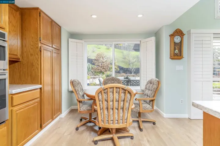 5369 Carriage Dr, Richmond, California 94803